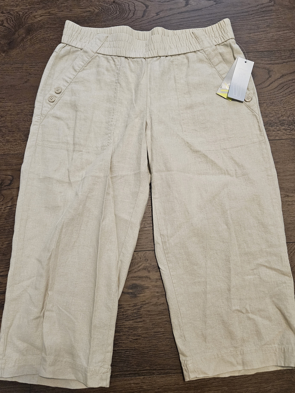 Valerie Stevens Beige Elastic-Waist Capris